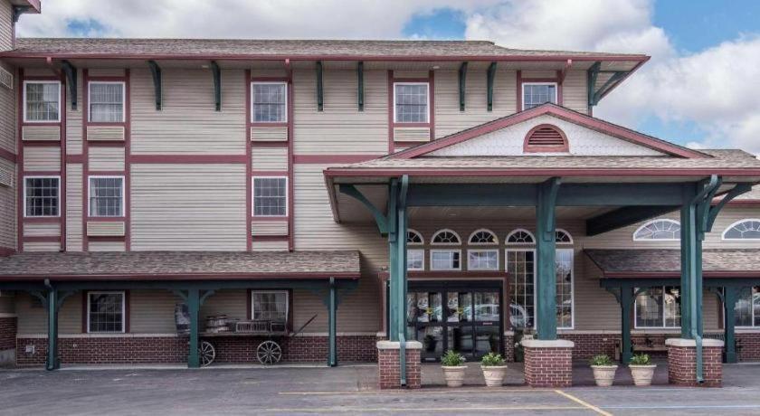 Comfort Inn Marshall Station Exterior photo